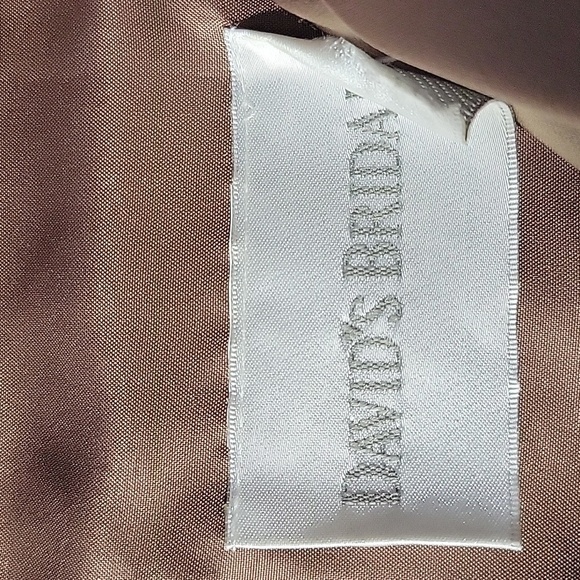DAVID'S BRIDAL Metallic Bronze Short Evening Dress Size 6 - Picture 8 of 8